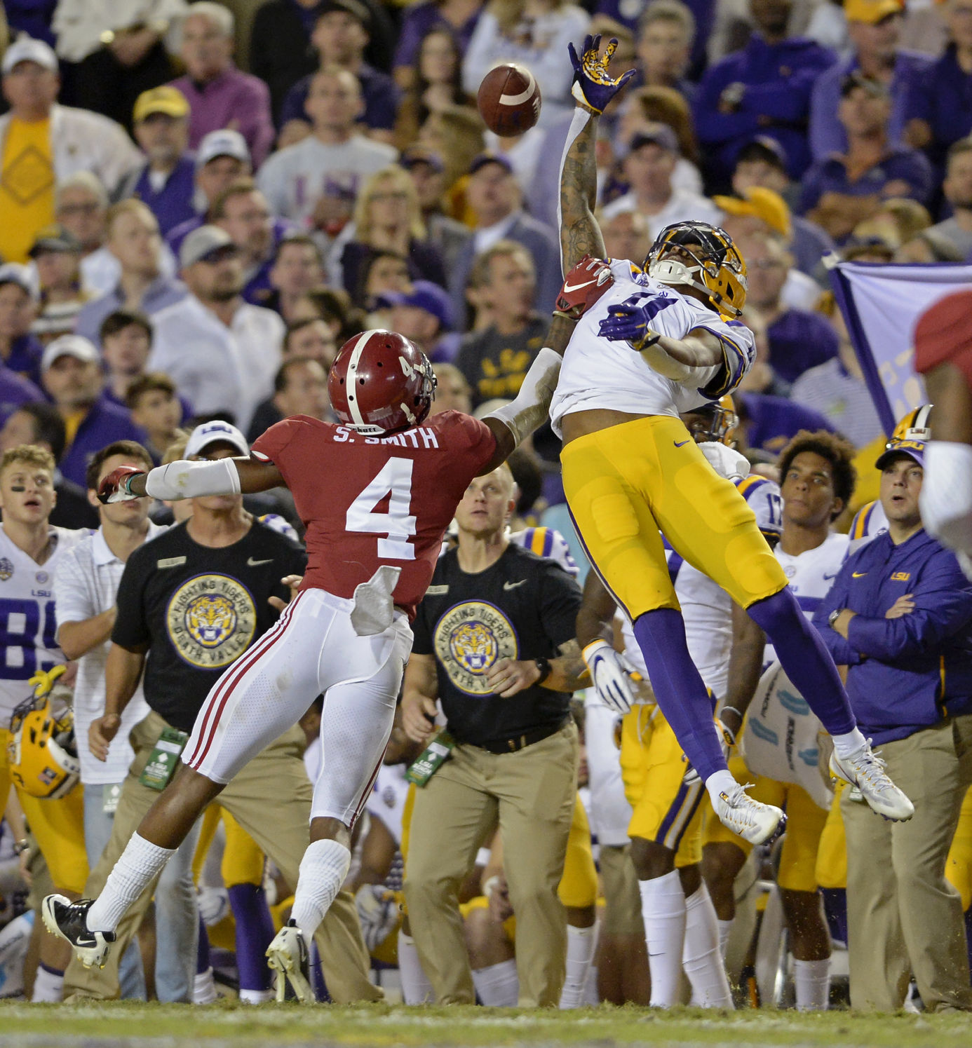 lsualabamafootball1349.110418 bf